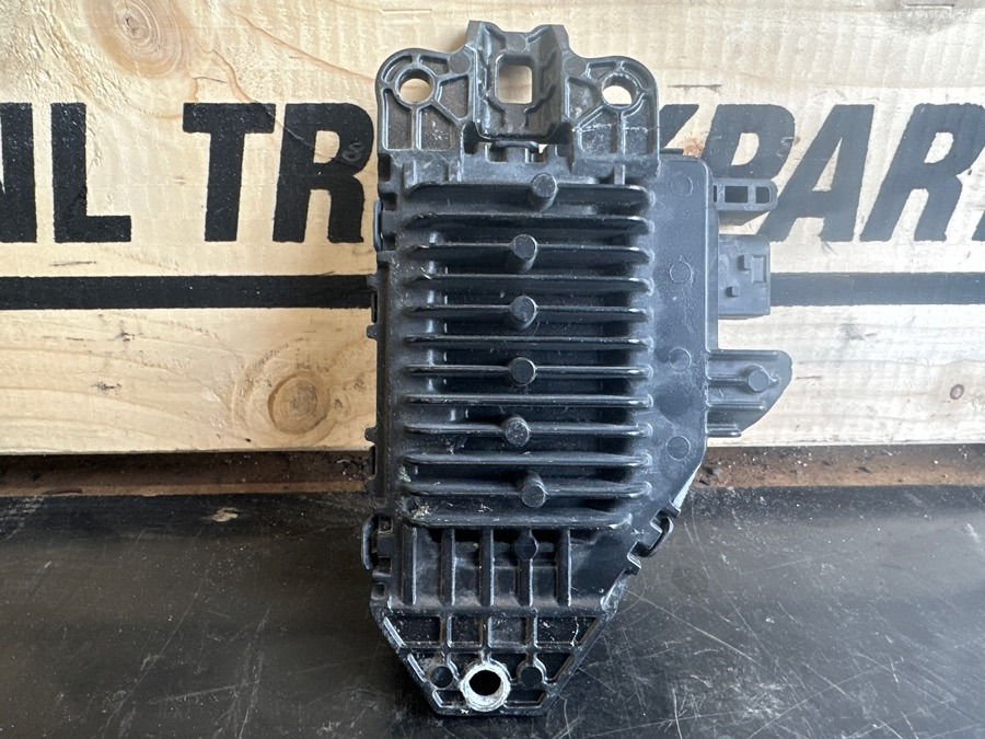 SCANIA BATTERY EQUALISER 2977072 - Električni sistem za Kamion: slika 1 SCANIA BATTERY EQUALISER 2977072 - Električni sistem za Kamion: slika 1