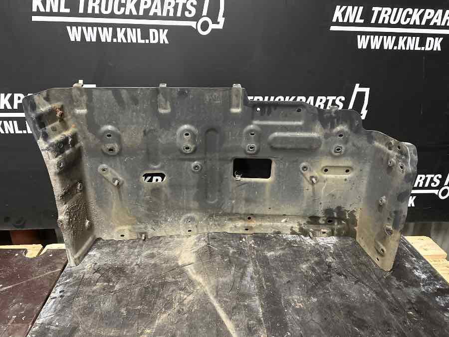 SCANIA BOADING STEB BRACKET 2715970 - Ram/ Šasija za Kamion: slika 1 SCANIA BOADING STEB BRACKET 2715970 - Ram/ Šasija za Kamion: slika 1