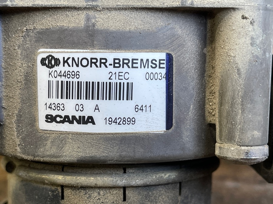SCANIA FOOT BRAKE VALVE 1942899 - Kočioni ventil za Kamion: slika 2 SCANIA FOOT BRAKE VALVE 1942899 - Kočioni ventil za Kamion: slika 2