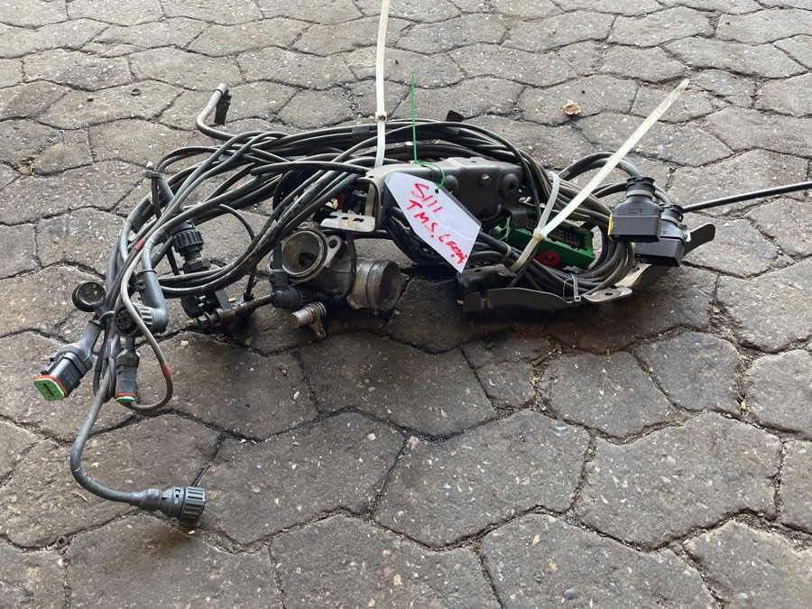 SCANIA GEARBOX CABELS & WIRE TMS2 - Kablovi/ Žičana oprema za Kamion: slika 1 SCANIA GEARBOX CABELS & WIRE TMS2 - Kablovi/ Žičana oprema za Kamion: slika 1