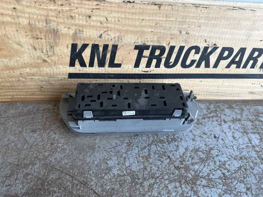 SCANIA ROOF LAMP 2038544 - Svetla/ Osvetljenje za Kamion: slika 2 SCANIA ROOF LAMP 2038544 - Svetla/ Osvetljenje za Kamion: slika 2