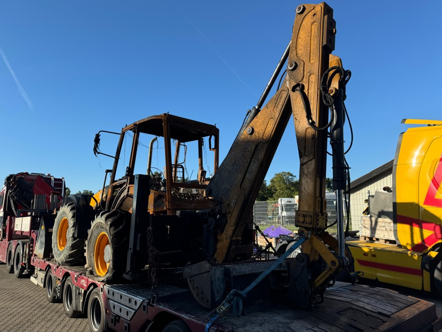 TEREX 980 4X4 // BURNED - Bager utovarivač: slika 2 TEREX 980 4X4 // BURNED - Bager utovarivač: slika 2