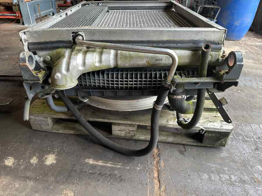 VOLVO BUS COOLER / INTERCOOLER - Sistem za hlađenje za Autobus: slika 3 VOLVO BUS COOLER / INTERCOOLER - Sistem za hlađenje za Autobus: slika 3