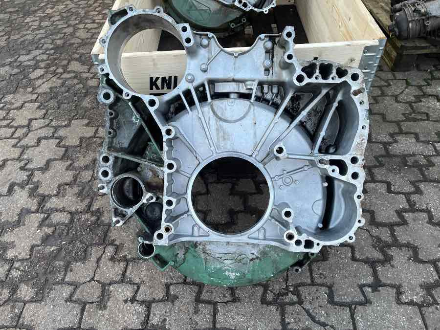 VOLVO FLYWHELL HOUSE 21769018 - Motor i delovi za Kamion: slika 1 VOLVO FLYWHELL HOUSE 21769018 - Motor i delovi za Kamion: slika 1