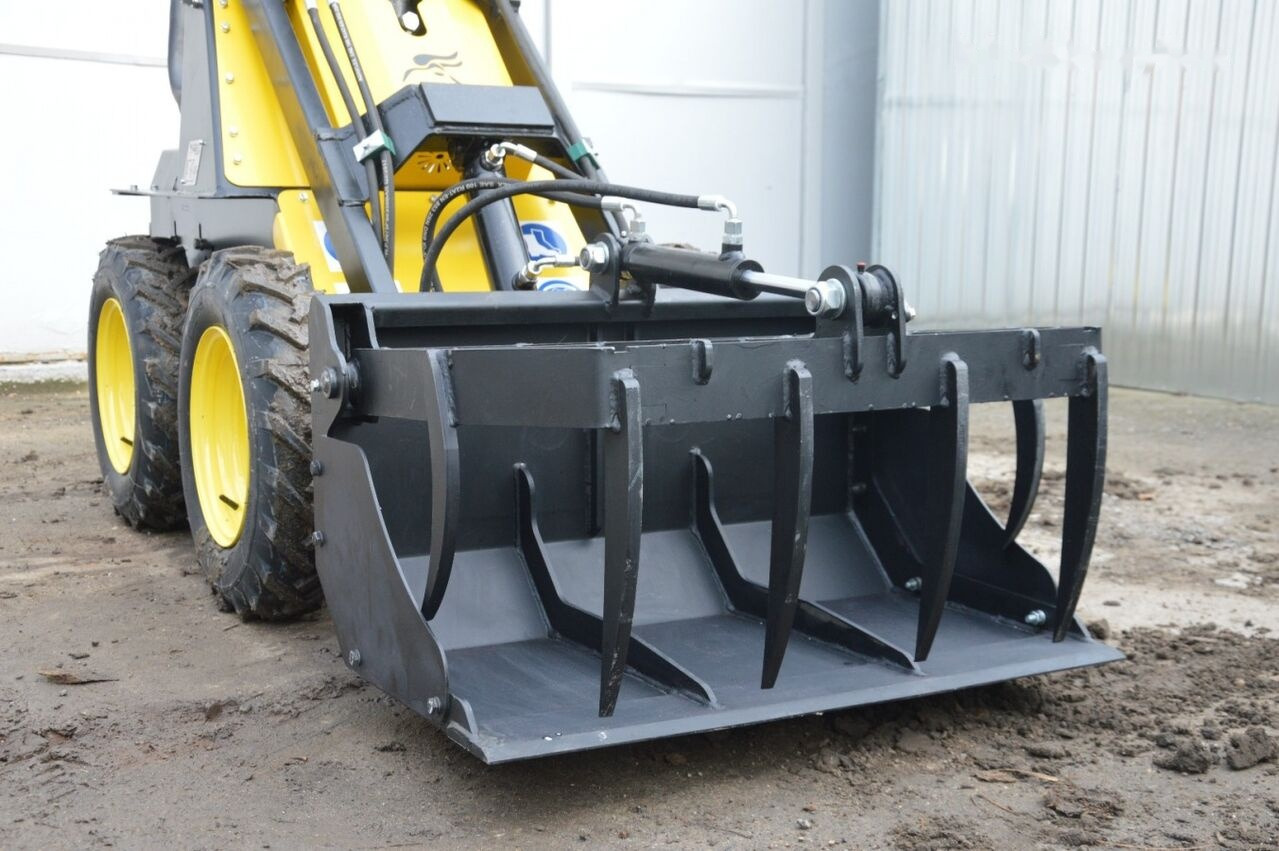 Tur Poland N520 Miniradlader Mini Hoflader Mini Lader - Mini utovarivač: slika 4 Tur Poland N520 Miniradlader Mini Hoflader Mini Lader - Mini utovarivač: slika 4