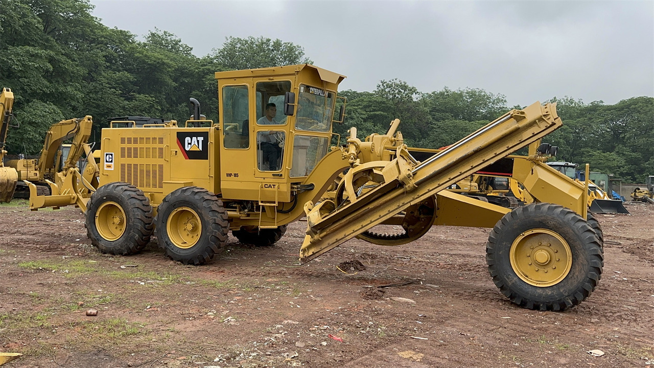 CATERPILLAR 140K - Grejder: slika 2 CATERPILLAR 140K - Grejder: slika 2