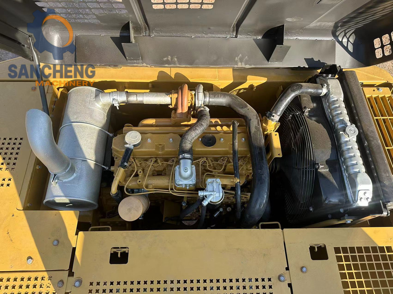 Bager guseničar CATERPILLAR 320BL: slika 9