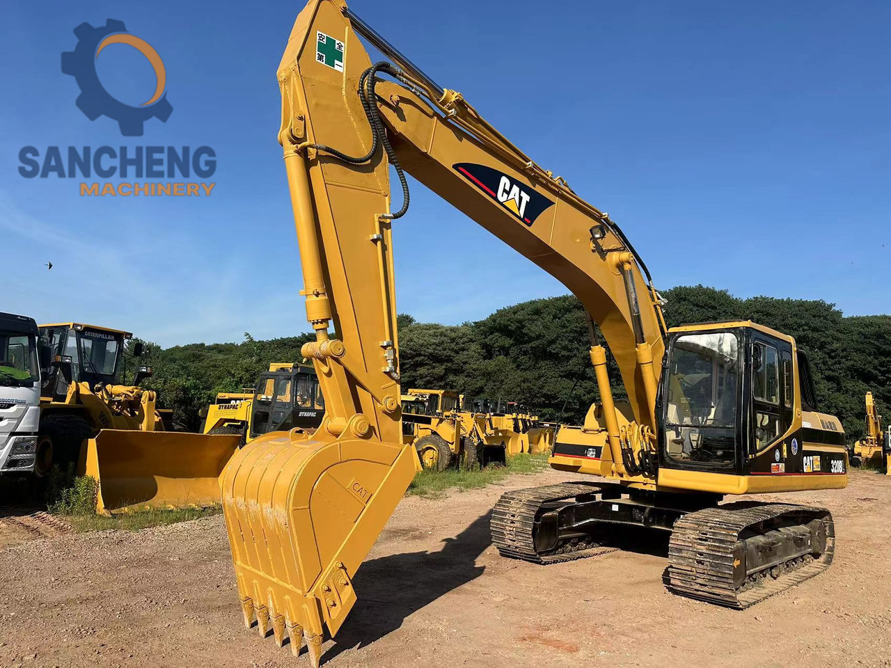 Bager guseničar CATERPILLAR 320BL: slika 8