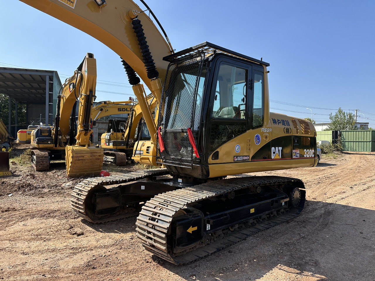 CATERPILLAR 320CL - Bager guseničar: slika 4 CATERPILLAR 320CL - Bager guseničar: slika 4