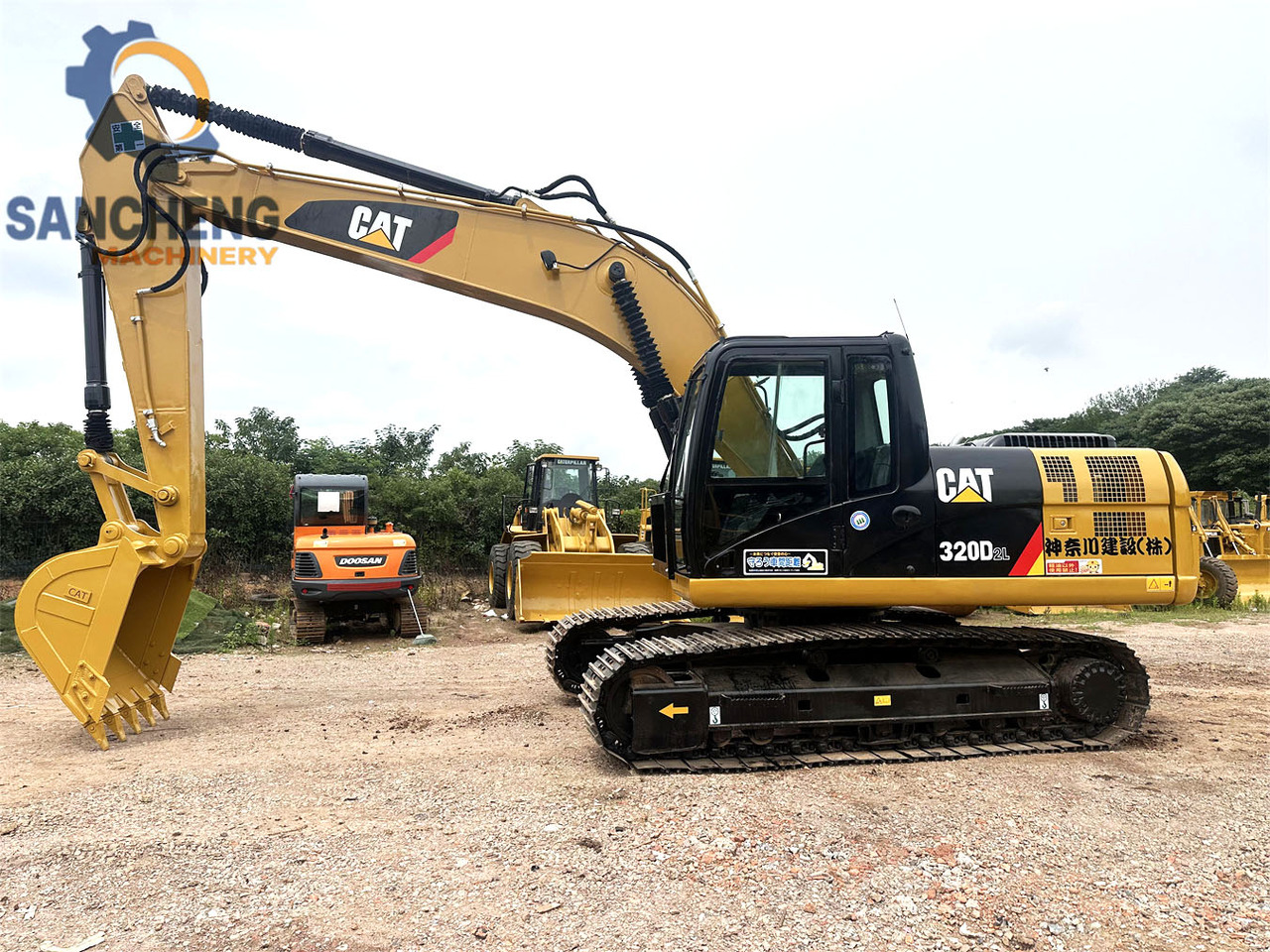 CATERPILLAR 320D2L - Bager guseničar: slika 3 CATERPILLAR 320D2L - Bager guseničar: slika 3