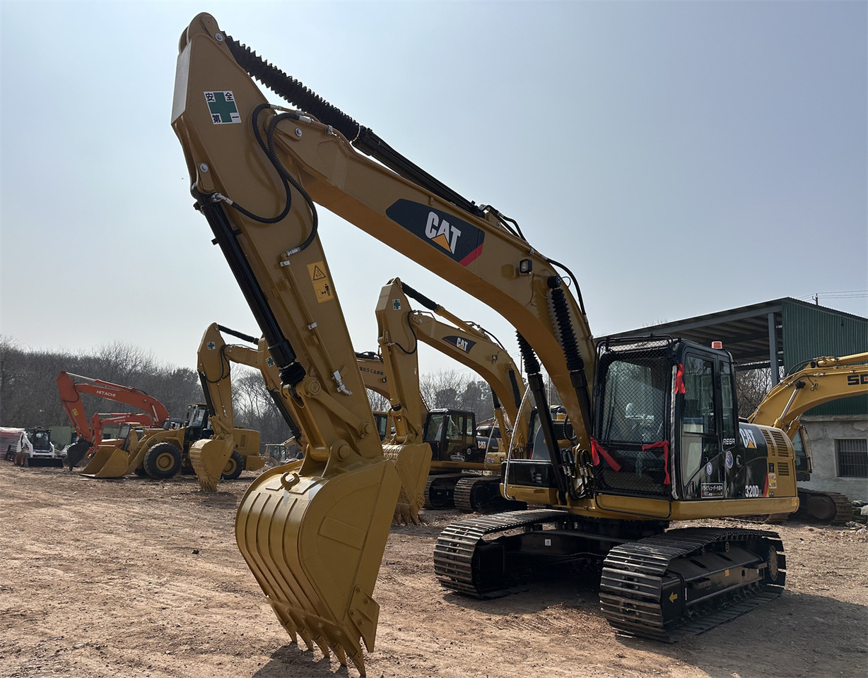 CATERPILLAR 320D2L - Bager guseničar: slika 5 CATERPILLAR 320D2L - Bager guseničar: slika 5