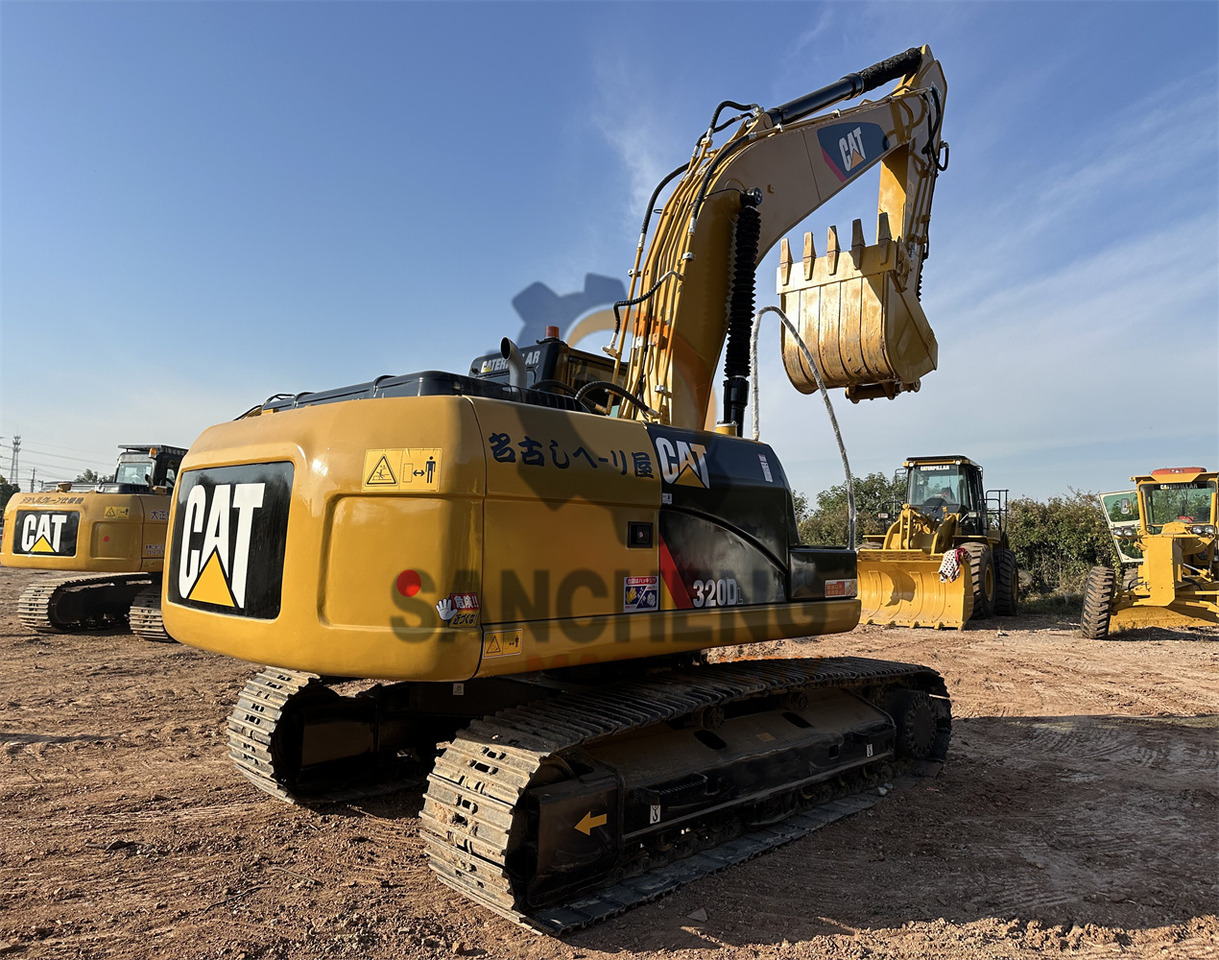 Bager guseničar CATERPILLAR 320DL: slika 8