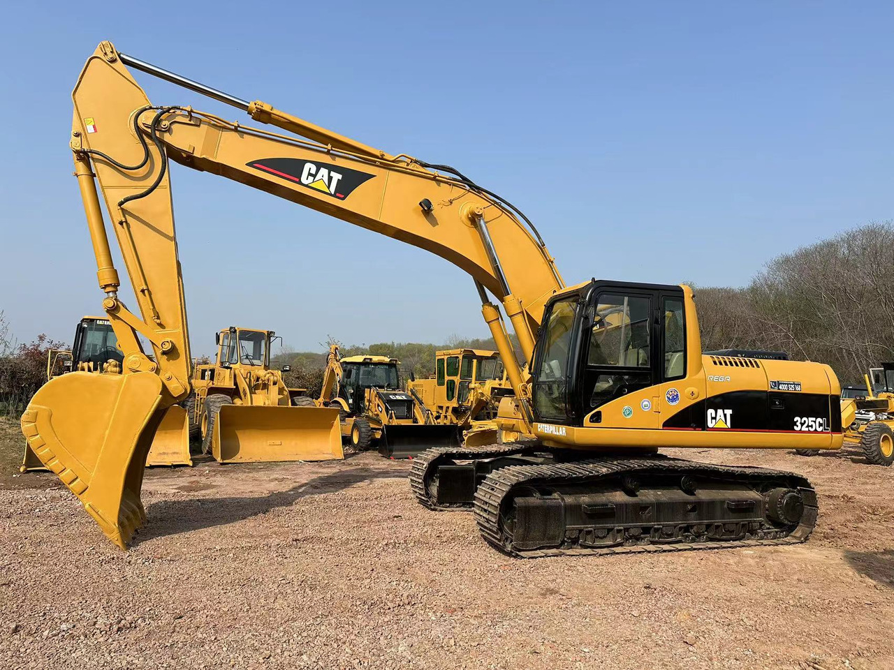 CATERPILLAR 325C - Bager guseničar: slika 1 CATERPILLAR 325C - Bager guseničar: slika 1