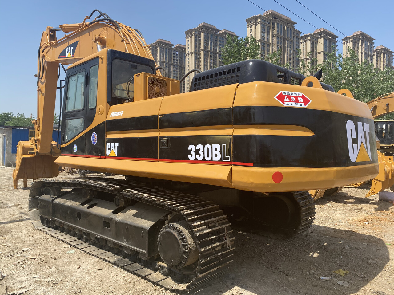 Bager CATERPILLAR 330BL: slika 1