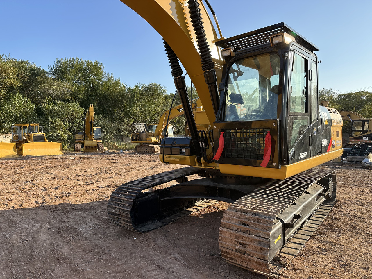CATERPILLAR 330D2L - Bager guseničar: slika 3 CATERPILLAR 330D2L - Bager guseničar: slika 3