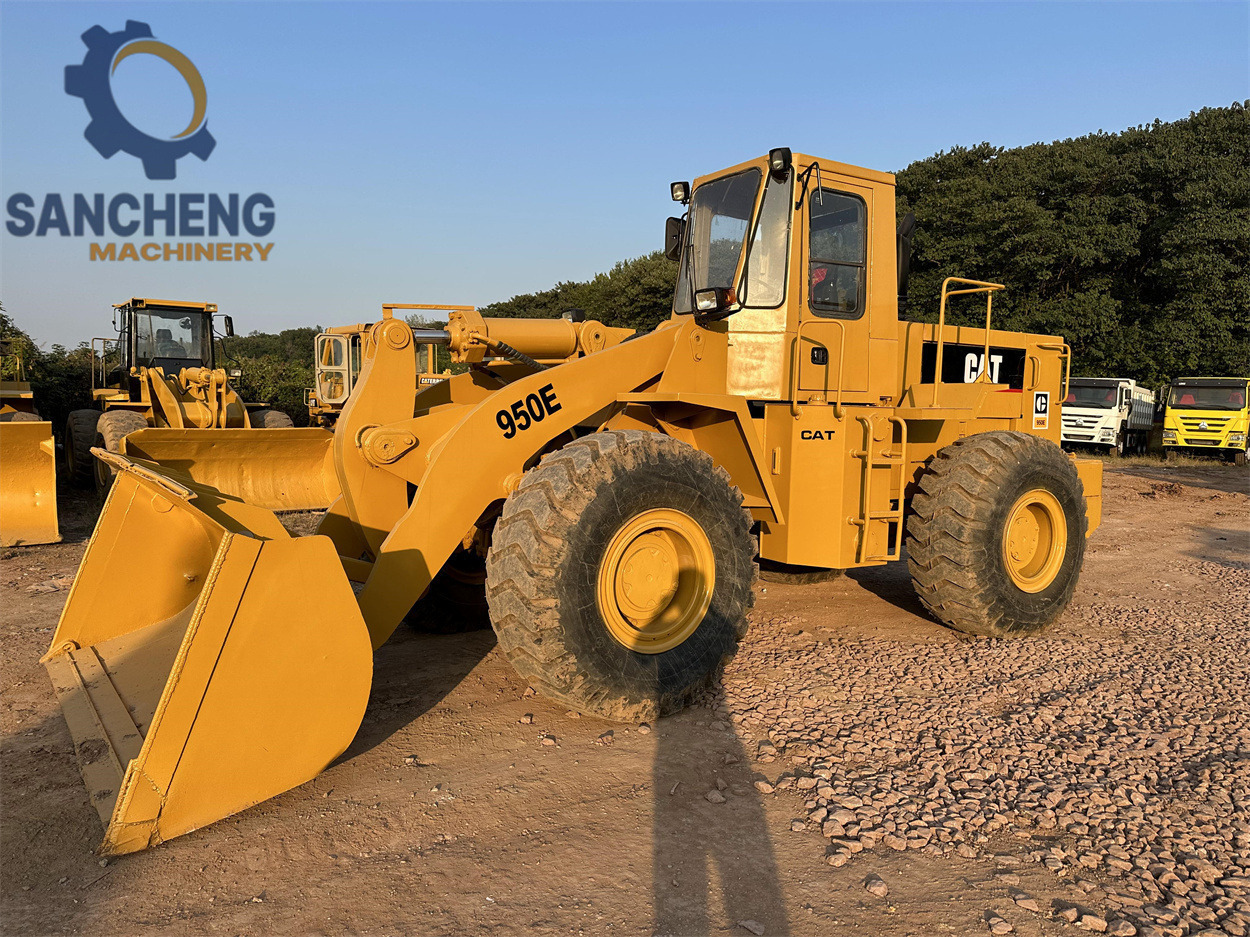 CATERPILLAR 950E - Utovarivač točkaš: slika 1 CATERPILLAR 950E - Utovarivač točkaš: slika 1