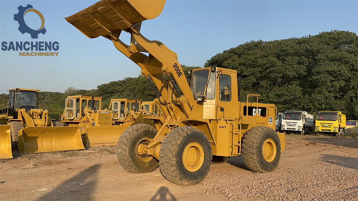 CATERPILLAR 950E - Utovarivač točkaš: slika 3 CATERPILLAR 950E - Utovarivač točkaš: slika 3