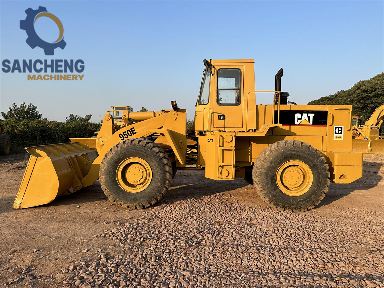CATERPILLAR 950E - Utovarivač točkaš: slika 4 CATERPILLAR 950E - Utovarivač točkaš: slika 4