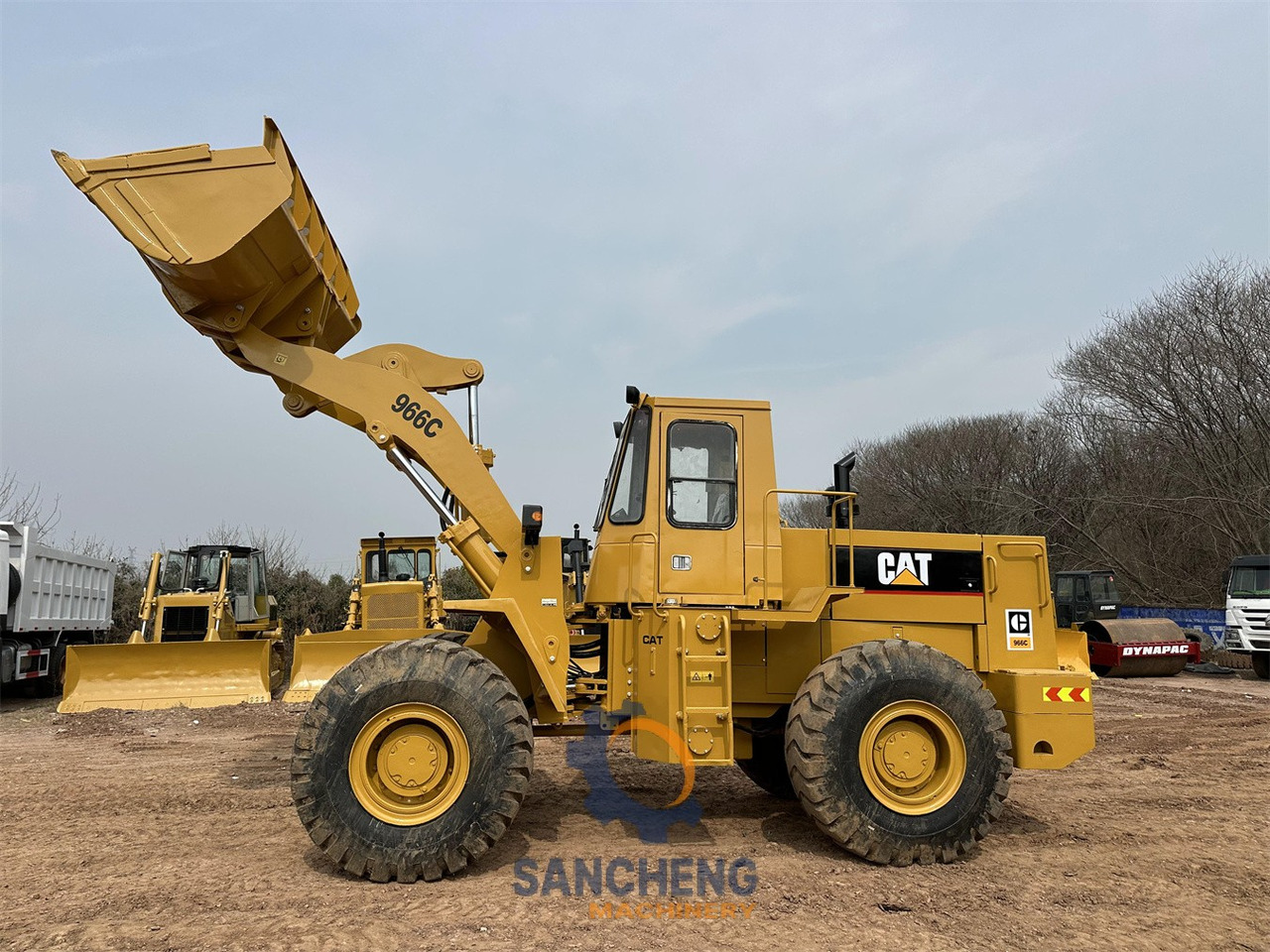 CATERPILLAR 966C - Utovarivač točkaš: slika 2 CATERPILLAR 966C - Utovarivač točkaš: slika 2