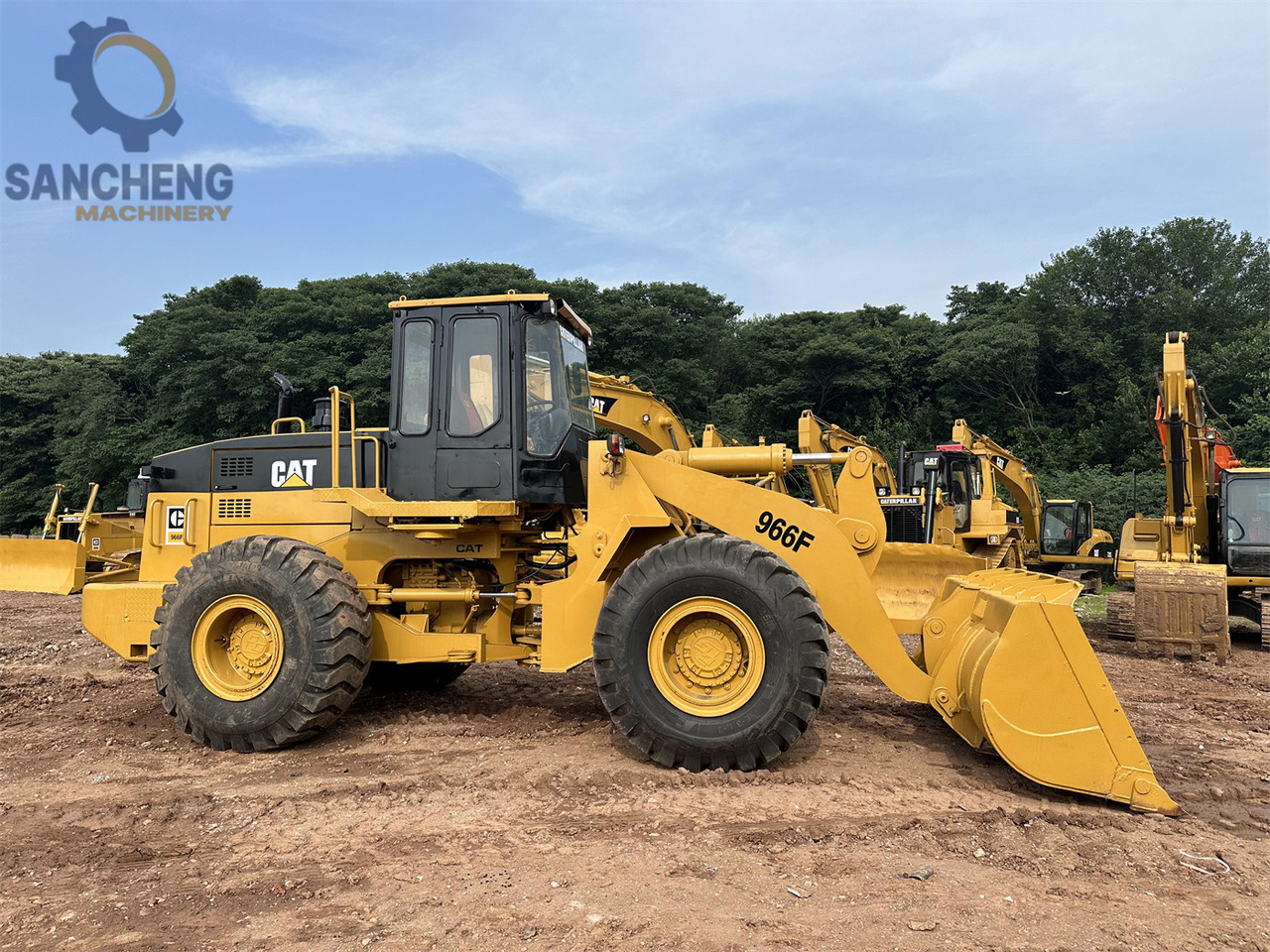 CATERPILLAR 966F - Utovarivač točkaš: slika 3 CATERPILLAR 966F - Utovarivač točkaš: slika 3