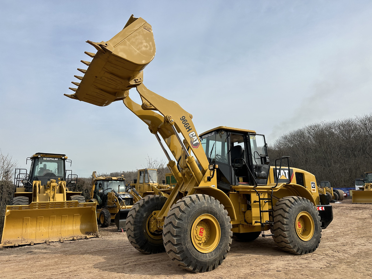 CATERPILLAR 966H - Utovarivač točkaš: slika 2 CATERPILLAR 966H - Utovarivač točkaš: slika 2