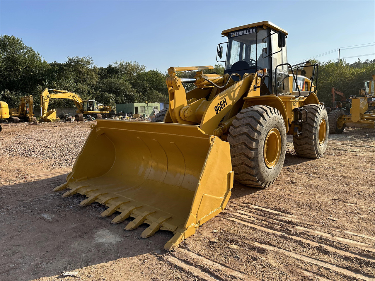 CATERPILLAR 966H - Utovarivač točkaš: slika 1 CATERPILLAR 966H - Utovarivač točkaš: slika 1