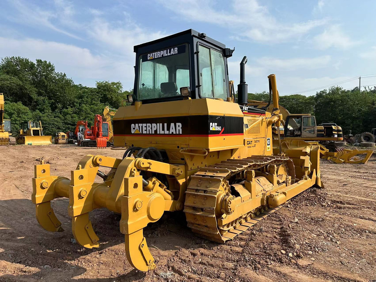 CATERPILLAR D6G Crawler Dozer - Buldožer: slika 2 CATERPILLAR D6G Crawler Dozer - Buldožer: slika 2