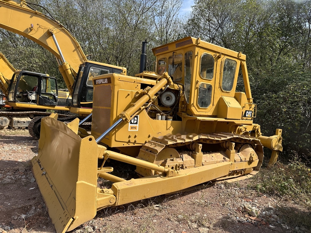 CATERPILLAR D7G - Buldožer: slika 1 CATERPILLAR D7G - Buldožer: slika 1