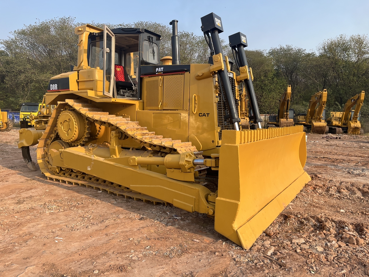CATERPILLAR D8R - Buldožer: slika 3 CATERPILLAR D8R - Buldožer: slika 3