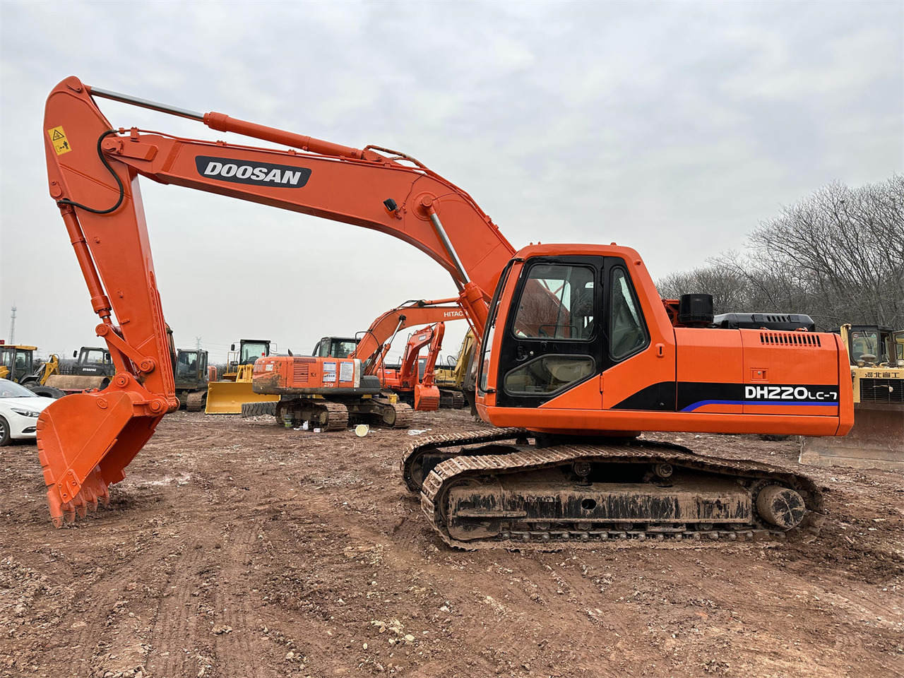 DOOSAN DH220 - Bager guseničar: slika 2 DOOSAN DH220 - Bager guseničar: slika 2