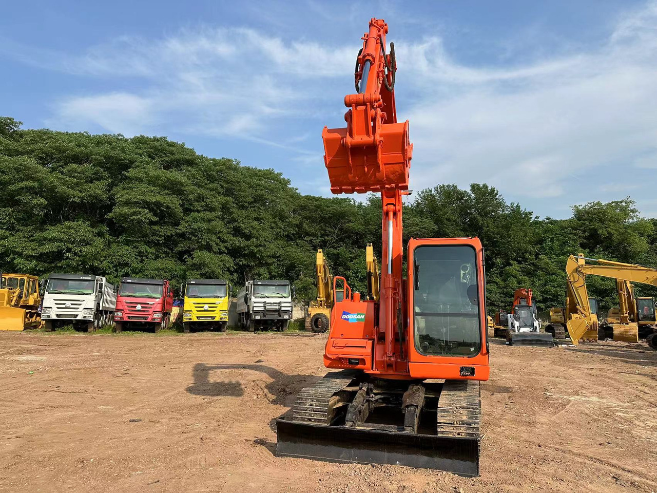 DOOSAN DH80 Mini Excavator - Bager guseničar: slika 2 DOOSAN DH80 Mini Excavator - Bager guseničar: slika 2