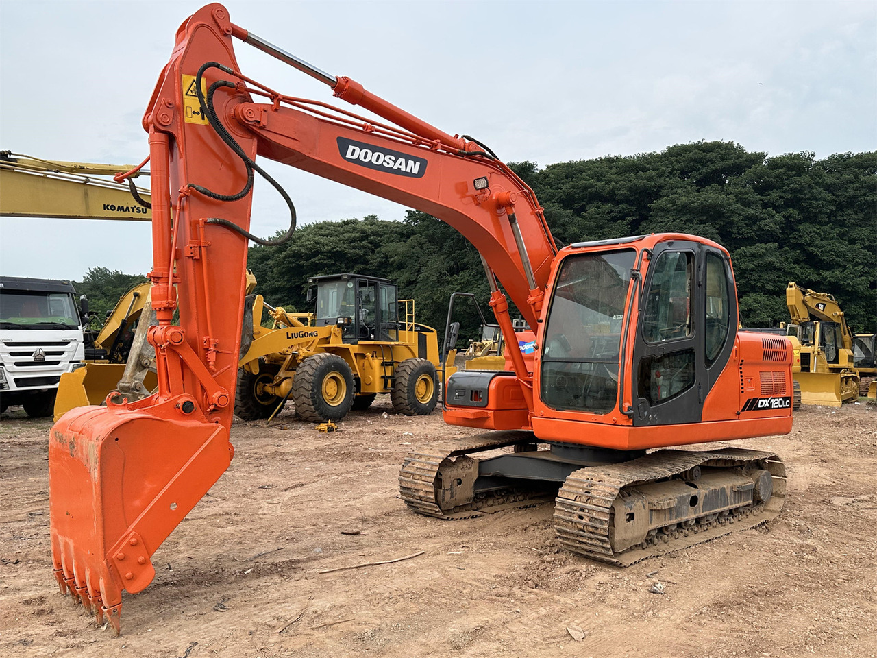 DOOSAN DX120 - Bager guseničar: slika 2 DOOSAN DX120 - Bager guseničar: slika 2