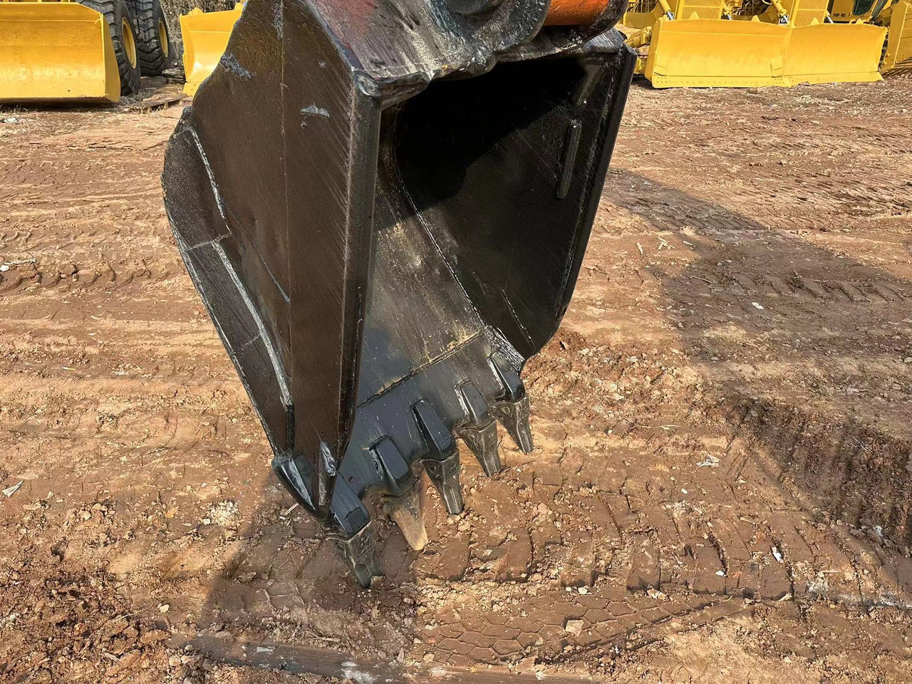 HITACHI EX200 - Bager guseničar: slika 2 HITACHI EX200 - Bager guseničar: slika 2