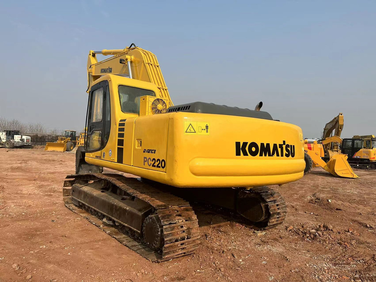KOMATSU PC220-6 - Bager guseničar: slika 5 KOMATSU PC220-6 - Bager guseničar: slika 5