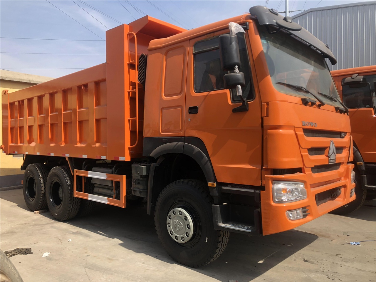 SINOTRUK HOWO 371 Dump truck - Istovarivač: slika 3 SINOTRUK HOWO 371 Dump truck - Istovarivač: slika 3