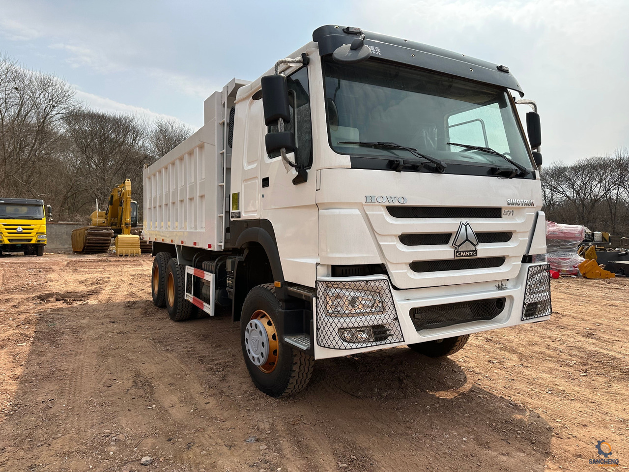 SINOTRUK HOWO Dump truck 371 6x4 - Istovarivač: slika 3 SINOTRUK HOWO Dump truck 371 6x4 - Istovarivač: slika 3