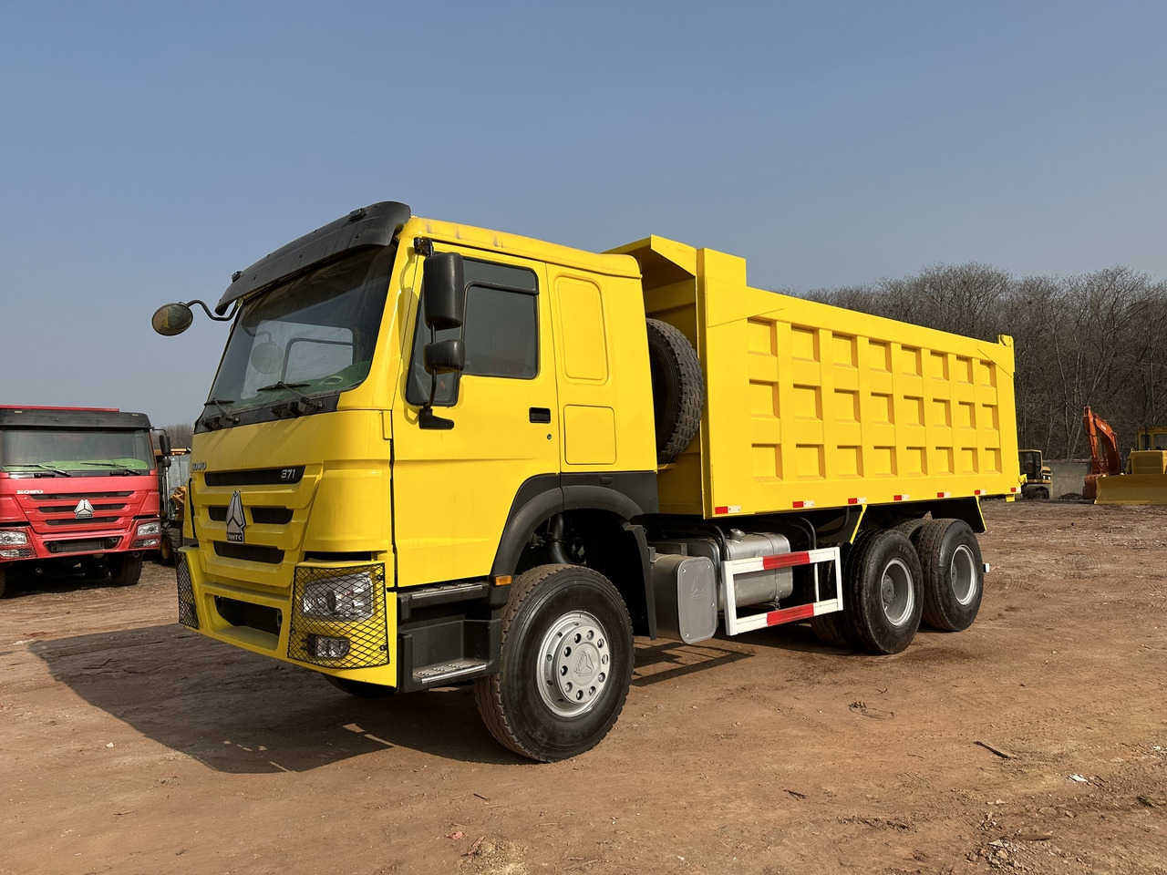 SINOTRUK Howo 6x4 Dump truck 371hp - Istovarivač: slika 2 SINOTRUK Howo 6x4 Dump truck 371hp - Istovarivač: slika 2