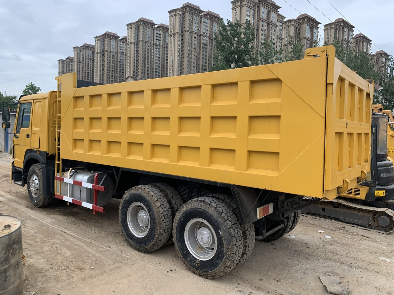 SINOTRUK Howo Dump truck 371 - Istovarivač: slika 5 SINOTRUK Howo Dump truck 371 - Istovarivač: slika 5