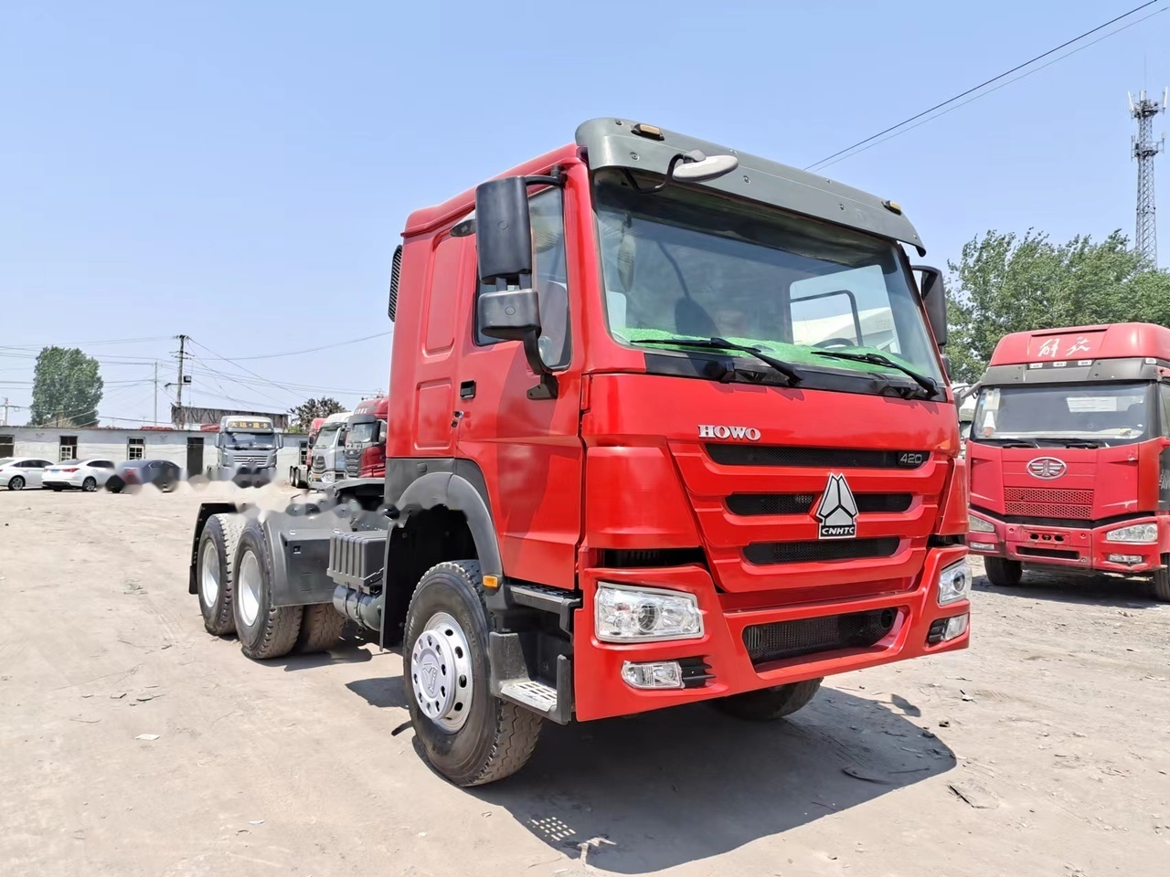 SINOTRUK Howo tractor unit 420 - Tegljač: slika 4 SINOTRUK Howo tractor unit 420 - Tegljač: slika 4