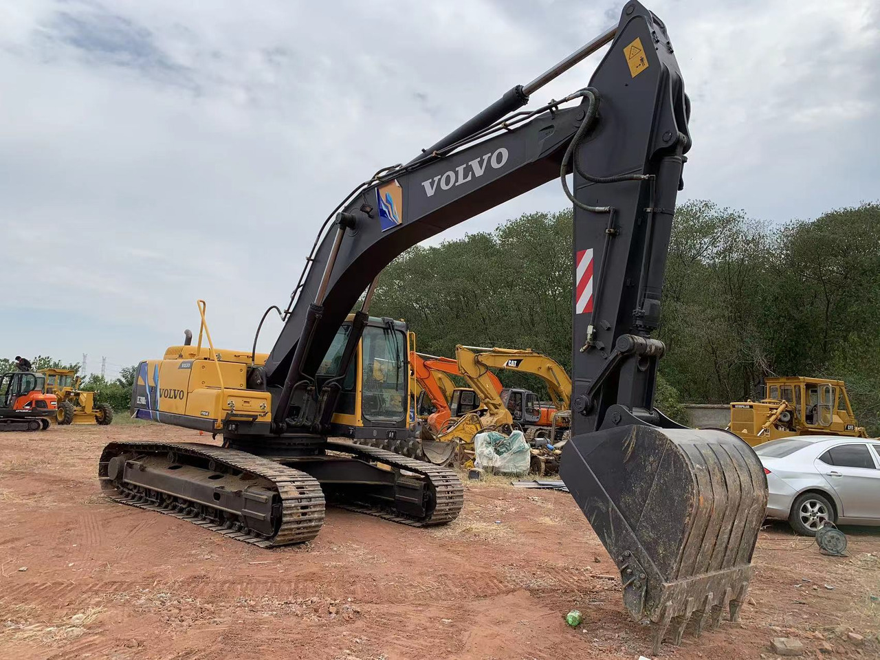 VOLVO EC290B - Bager: slika 5 VOLVO EC290B - Bager: slika 5