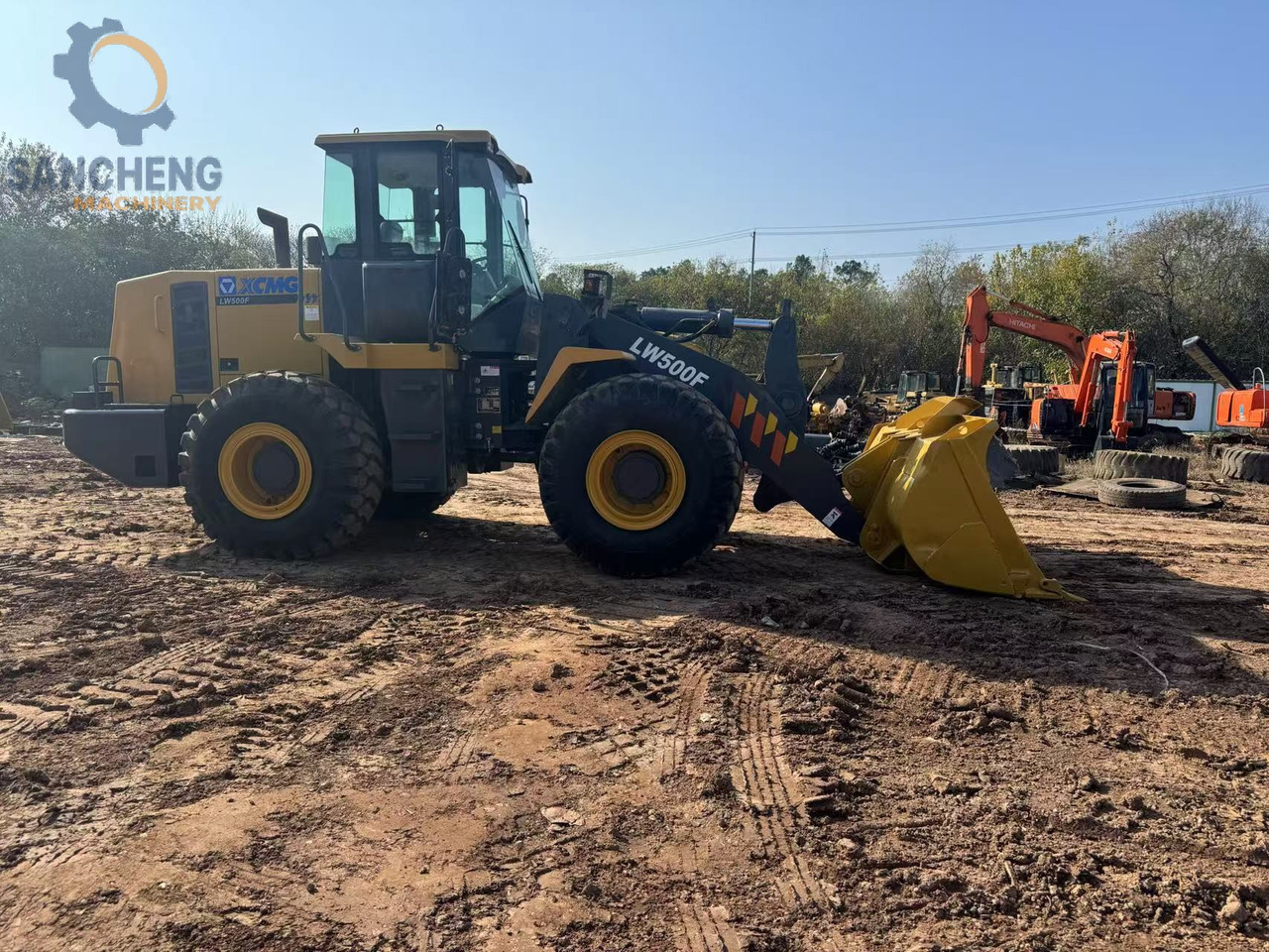 XCMG LW500F - Utovarivač točkaš: slika 3 XCMG LW500F - Utovarivač točkaš: slika 3