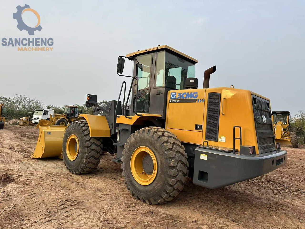 XCMG LW500F - Utovarivač točkaš: slika 4 XCMG LW500F - Utovarivač točkaš: slika 4