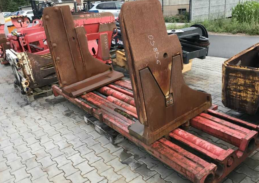 Auramo P-800LE - Stezaljka za Viljuškar: slika 1 Auramo P-800LE - Stezaljka za Viljuškar: slika 1