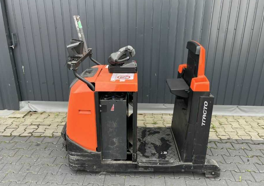 BT TSE300 - Vučno vozilo: slika 2 BT TSE300 - Vučno vozilo: slika 2