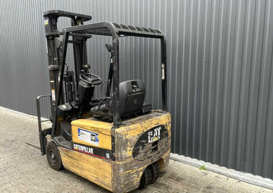 CAT Lift Trucks EP16KT - Električni viljuškar: slika 3 CAT Lift Trucks EP16KT - Električni viljuškar: slika 3