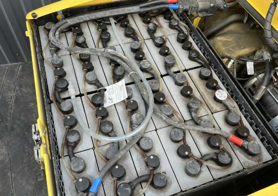 Električni viljuškar Hyster J1.6XN: slika 6