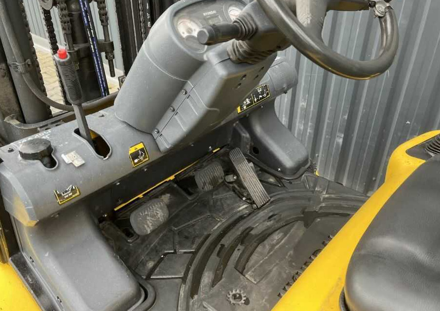 Hyundai 30L-7 Hyundai 30L-7: slika 8