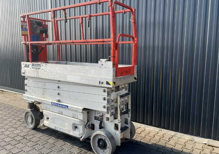 JLG 2630ES - Lift u obliku makaza: slika 3 JLG 2630ES - Lift u obliku makaza: slika 3