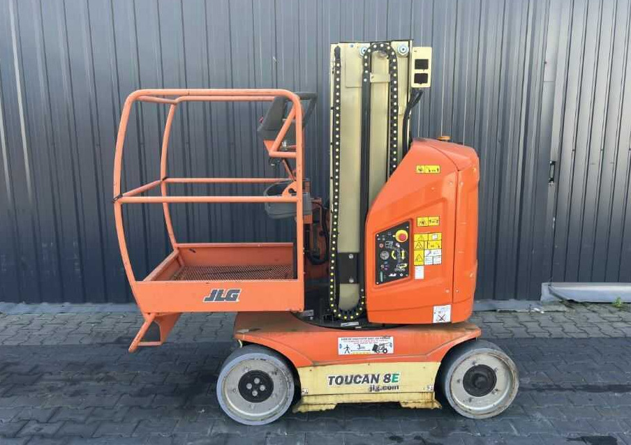JLG Toucan 8E - Jarbolna penjajuća platforma: slika 2 JLG Toucan 8E - Jarbolna penjajuća platforma: slika 2