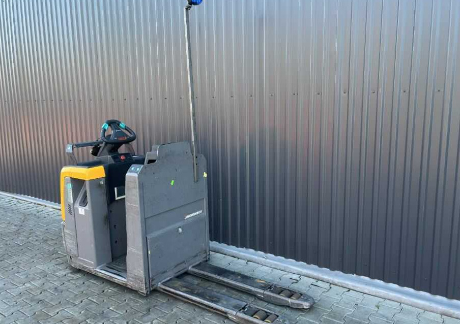 Jungheinrich ECE220 - Preuzimač porudžbine: slika 3 Jungheinrich ECE220 - Preuzimač porudžbine: slika 3